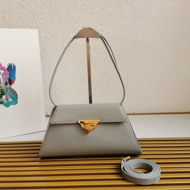Pra*a top handle bags